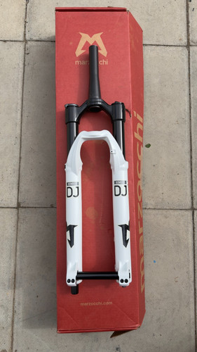 2023 marzocchi bomber forks - marzocchi,